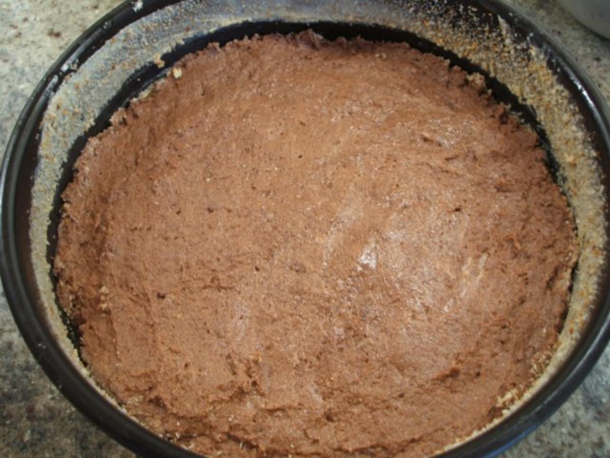 Backen: Kirschenkuchen mit Schokoboden - Rezept - Bild Nr. 4
