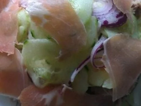 Rezept: Tellersalat mit Thunfisch u. Serranoschinken Bild Nr. 5265 Tellersalat mit Thunfisch u. Serranoschinken - Rezept - Bild Nr. 5265