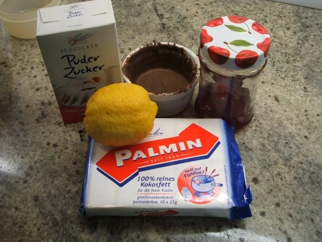 Pralinen: Cremehütchen mit Johannisbeergeschmack - Rezept - Bild Nr. 2