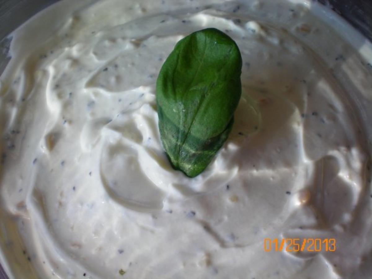 Dip: Frischkäsedip mit Knoblauch - schnell &amp; einfach - von Sunnywhity