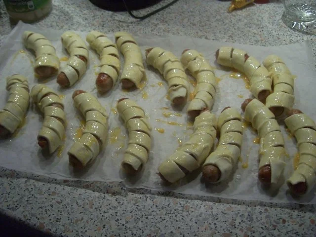 Würstchen im Blätterteigmantel - Rezept