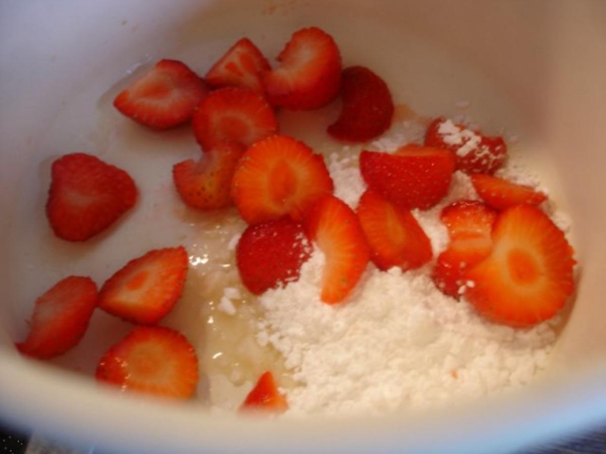 Erdbeerbuttermilch - Rezept - Bild Nr. 4