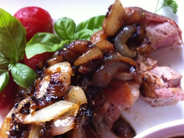 Rezept: Schweine – Filet .. mit Soße..schnell gezaubert.... Schweine – Filet .. mit Soße..schnell gezaubert.... - Rezept