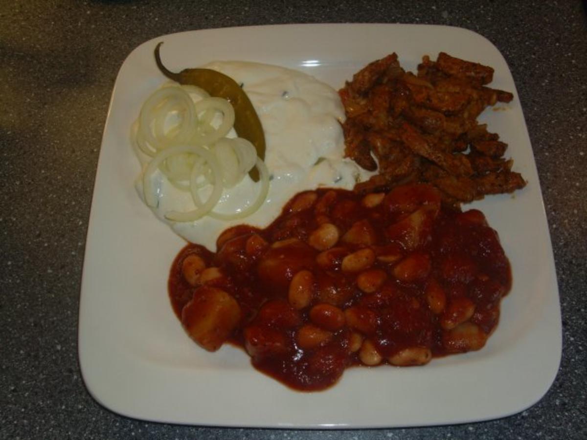 Weisse Bohnen mit Kartoffeln in Tomatensosse - Rezept - kochbar.de