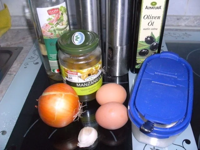 Rezept: Ananas-Schaum und Oliven-Eier-Dip Bild Nr. 7 Ananas-Schaum und Oliven-Eier-Dip - Rezept - Bild Nr. 7