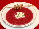 Rezept: Rote Bete-Power-Suppe mit Sherry-Hähnchenspieß Rote Bete-Power-Suppe mit Sherry-Hähnchenspieß - Rezept
