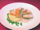 Maispoularde gefüllt mit Baumnuss-Mascarpone, Gemüseterrine mit Erbsen und Maisflan - Rezept