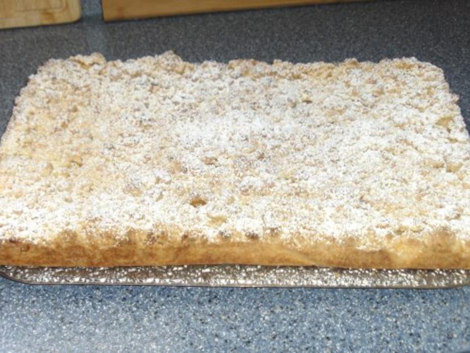 Quark Aprikosen Streuselkuchen - schnell &amp; einfach - von Backfee1961