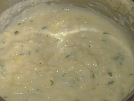 Rezept: Paprika mit Apfel-Blutwurstfüllung auf Kartoffelsauce Bild Nr. 6 Paprika mit Apfel-Blutwurstfüllung auf Kartoffelsauce - Rezept - Bild Nr. 6