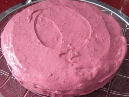 Rezept: Nicci`s "Birthday Torte " Bild Nr. 22 Nicci`s "Birthday Torte " - Rezept - Bild Nr. 22