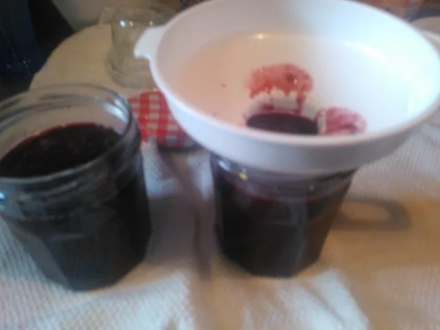 Kirschmarmelade wuerzig und feurig - Rezept - Bild Nr. 11