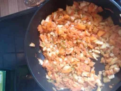 Rezept: Farfalle mit Gemüsebolognese Bild Nr. 4 Farfalle mit Gemüsebolognese - Rezept - Bild Nr. 4