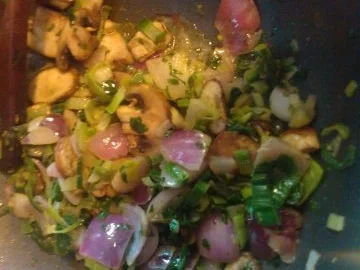 Wiener-Schnitzel mit KaPue und Champignon-Rahmgemuese - Rezept - Bild Nr. 2