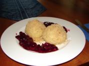 Quarkknödel mit Kirschragout - Rezept