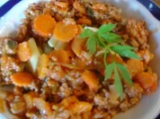 Mett-Gemüse-Sauce mit Nudeln - Rezept