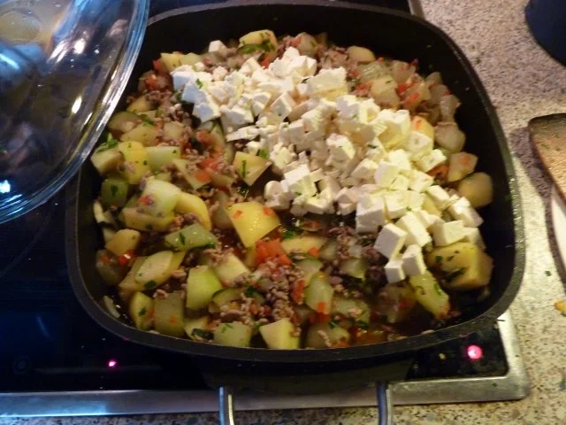 Rezept: Fl/Rind: Schmorgurkenpfanne Bild Nr. 10 Fl/Rind: Schmorgurkenpfanne - Rezept - Bild Nr. 10