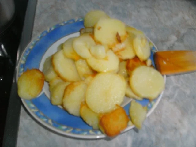 Fleischkäse mit Ei auf Pfeffer- Rahmsauce - Rezept - Bild Nr. 4