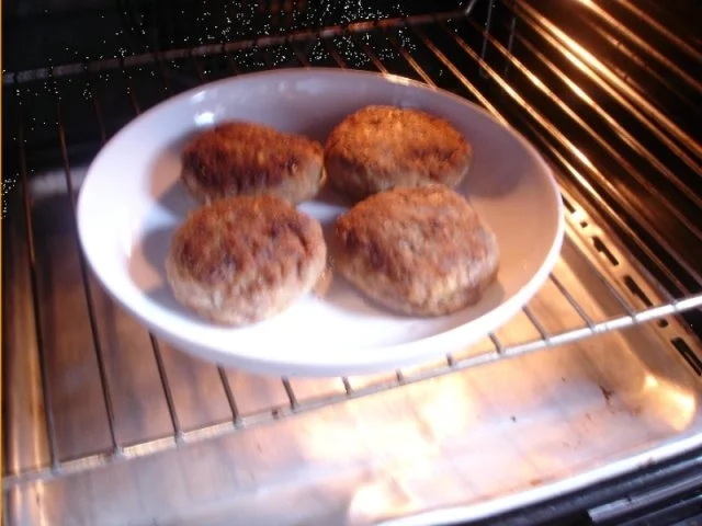 Frikadellen mit Kartoffelpüree und Feldsalat - Rezept - Bild Nr. 8