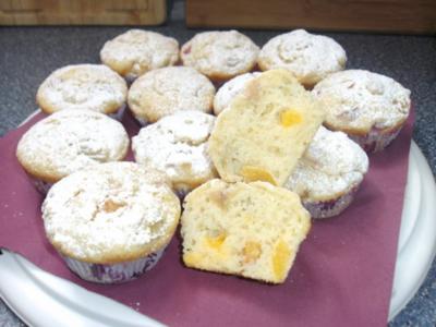 Rhabarber-Aprikosen Muffins - Rezept