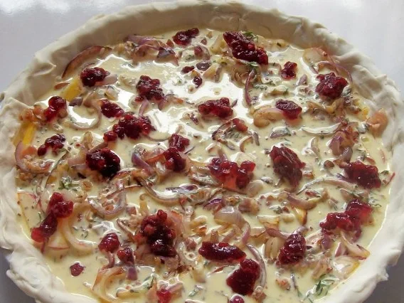 Rezept: Blätterteigtarte mit Nektarinen und Ziegenkäse Bild Nr. 7 Blätterteigtarte mit Nektarinen und Ziegenkäse - Rezept - Bild Nr. 7
