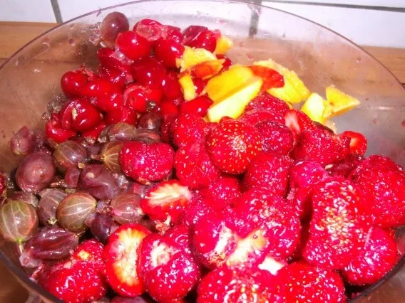 Rezept: °°4 Fruchtsommermarmelade°° Bild Nr. 3 °°4 Fruchtsommermarmelade°° - Rezept - Bild Nr. 3