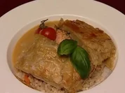 In Teig eingeschlagener Prinzen-Lachs mit Kräutern auf Gerstenbeet (Alexander von Anhalt) - Rezept