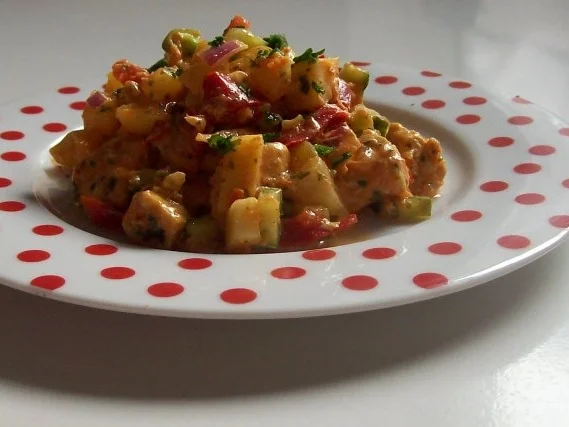 Hauptspeise: Sommerlicher Hähnchensalat mit Ananas - Rezept