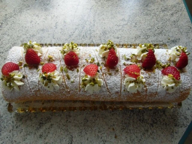 Rezept: ♥ Erdbeer- Sahne - Rolle ♥ Bild Nr. 20 ♥ Erdbeer- Sahne - Rolle ♥ - Rezept - Bild Nr. 20