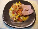 Paprika-Zucchini-Bohnen-Salat mit Grillkäse - Rezept