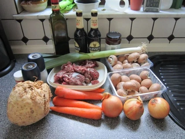 Rezept: Rehlein in Guiness - Rehgulasch Bild Nr. 2 Rehlein in Guiness - Rehgulasch - Rezept - Bild Nr. 2