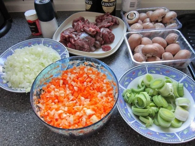 Rezept: Rehlein in Guiness - Rehgulasch Bild Nr. 3 Rehlein in Guiness - Rehgulasch - Rezept - Bild Nr. 3