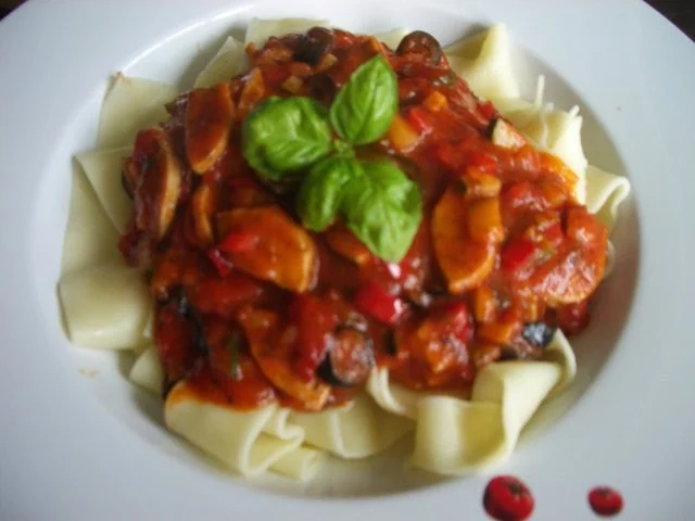 Rezept: Nudelsoße Bild Nr. 10 Nudelsoße - Rezept - Bild Nr. 10