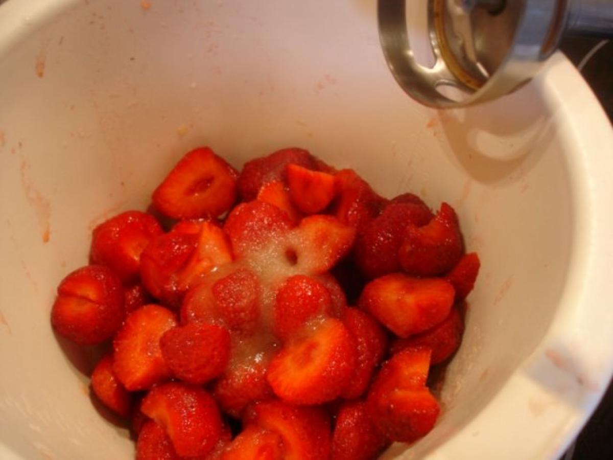 Mascarpone – Quark Erdbeercreme - einfach - von MausVoh Mascarpone – Quark Erdbeercreme - einfach - von MausVoh