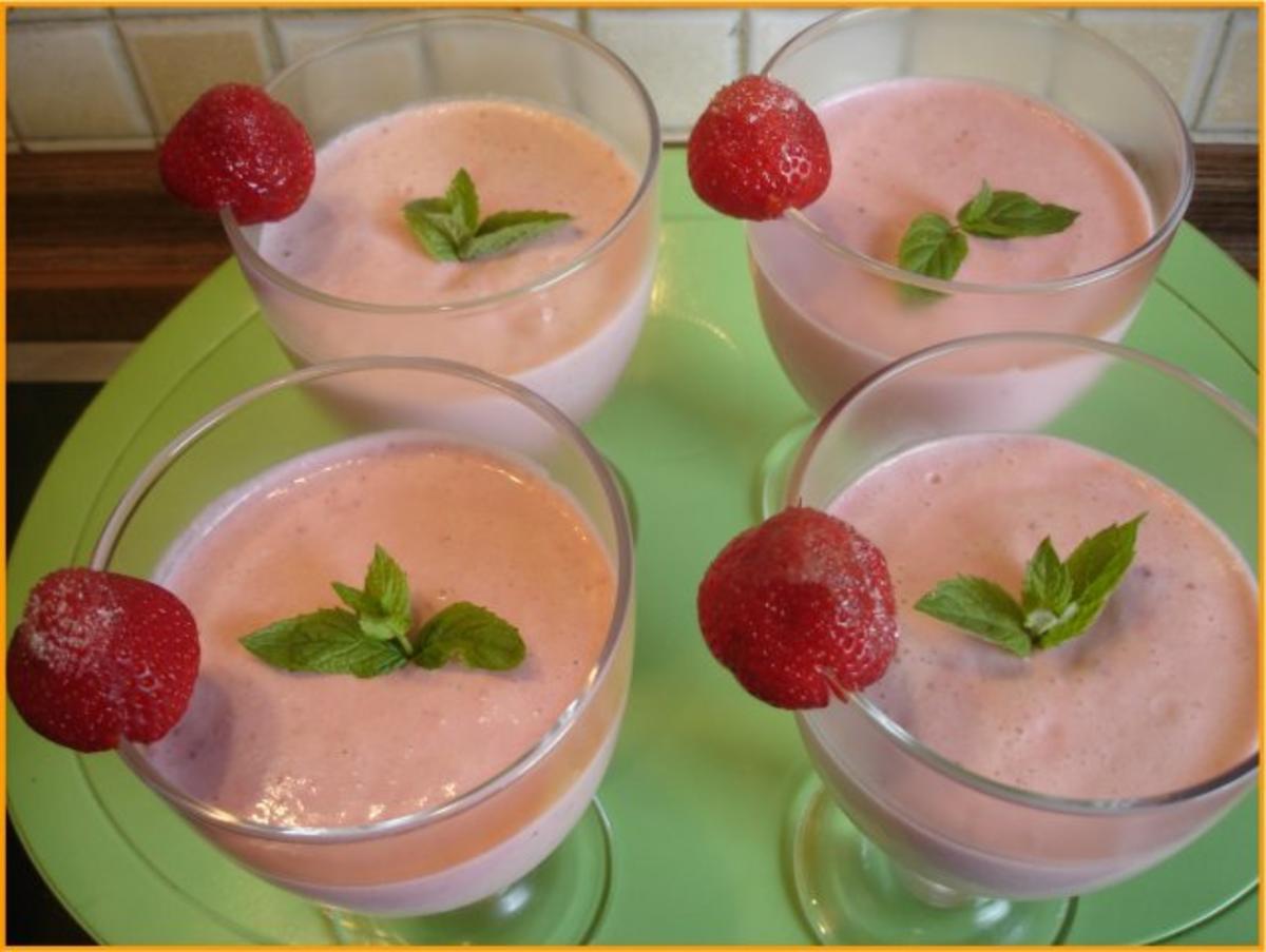 Erdbeercreme Dessert — Rezepte Suchen