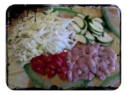 Geflügel: Thailändische Hähnchenpfanne mit Gemüse - Rezept - Bild Nr. 3