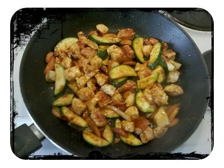 Geflügel: Thailändische Hähnchenpfanne mit Gemüse - Rezept - Bild Nr. 4