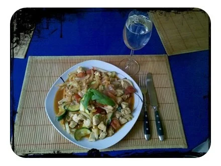 Geflügel: Thailändische Hähnchenpfanne mit Gemüse - Rezept - Bild Nr. 7