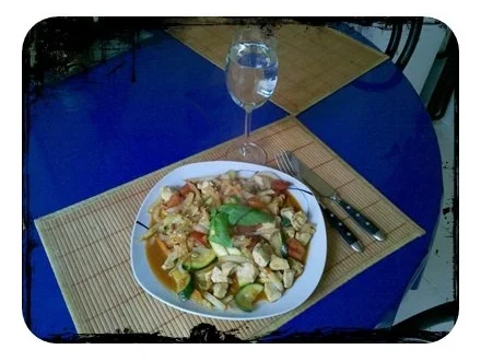 Geflügel: Thailändische Hähnchenpfanne mit Gemüse - Rezept - Bild Nr. 9