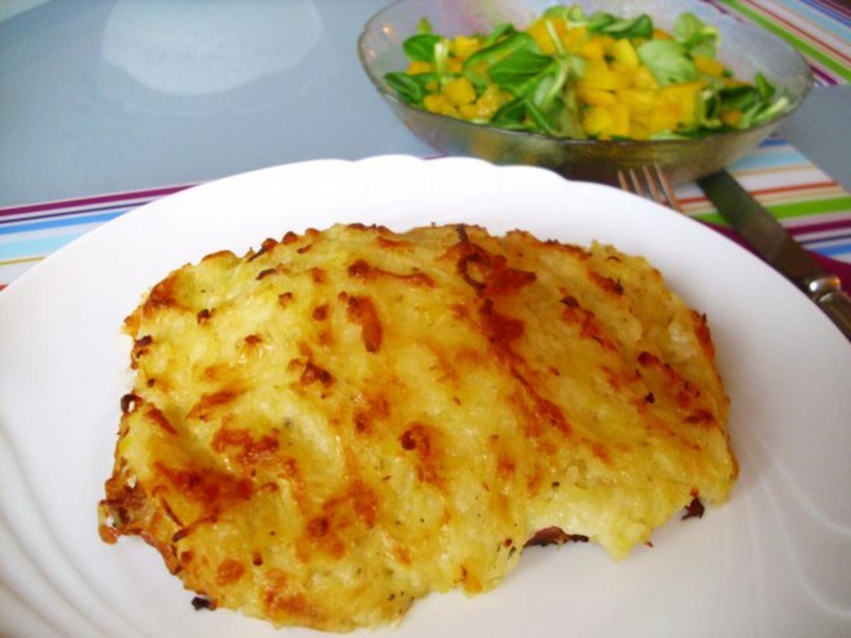 Leberkäse unter Kartoffel - Käsehaube - Rezept - Bild Nr. 6