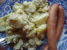 einfacher Kartoffelsalat mit Zwiebeln und Eiern - Rezept