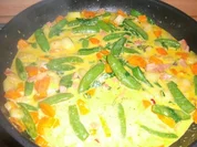 Frisches Gartengemüse in Schmelzkäsesosse - Rezept