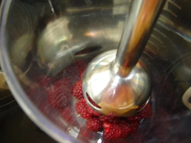 Himbeerrolle - Rezept - Bild Nr. 6