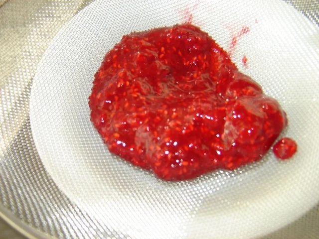 Himbeerrolle - Rezept - Bild Nr. 7