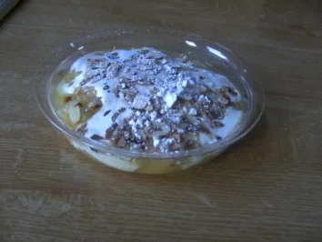 Rezept: Apfelkompott mit Joghurtsoße Apfelkompott mit Joghurtsoße - Rezept