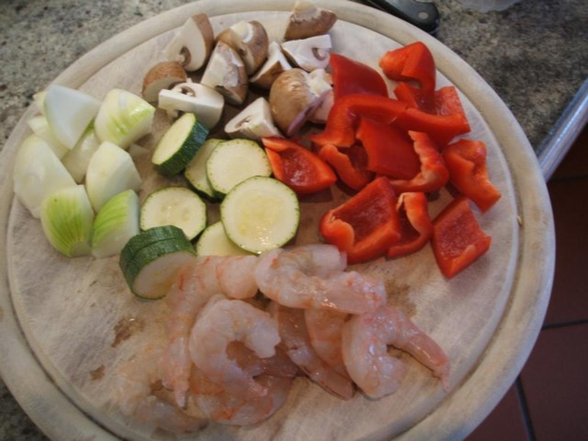 Fisch: Garnelenspieße mit Gemüse - Rezept - Bild Nr. 2