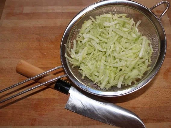 Spaghetti mit Fenchel-Tomaten-Soße - Rezept - Bild Nr. 4