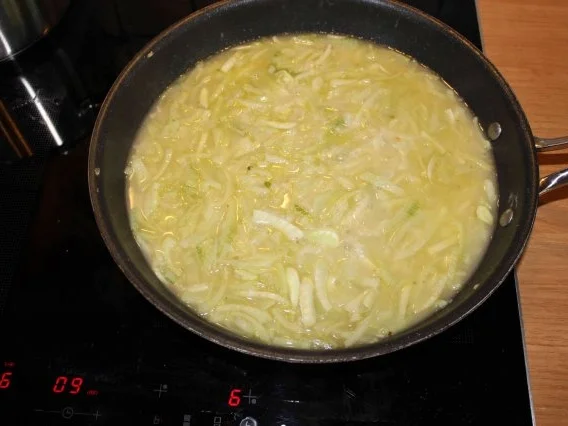 Spaghetti mit Fenchel-Tomaten-Soße - Rezept - Bild Nr. 8