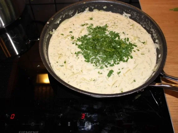 Spaghetti mit Fenchel-Tomaten-Soße - Rezept - Bild Nr. 12