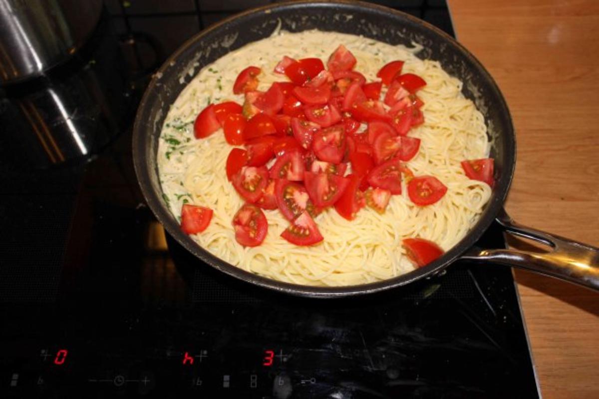 Spaghetti mit Fenchel-Tomaten-Soße - Rezept - Bild Nr. 13