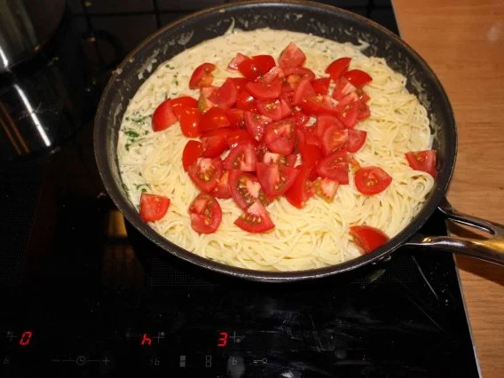 Spaghetti mit Fenchel-Tomaten-Soße - Rezept - Bild Nr. 13